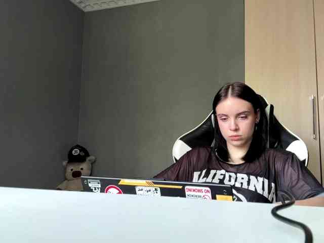 tootightwiththong webcam