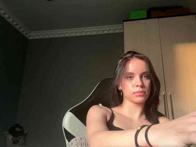 tootightwiththong webcam