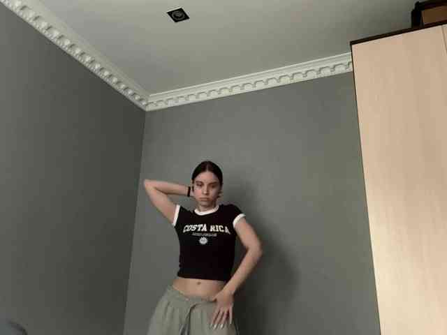 tootightwiththong webcam