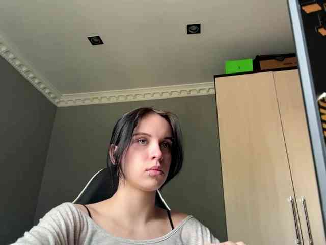 tootightwiththong webcam