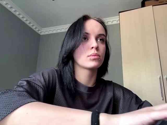 tootightwiththong webcam