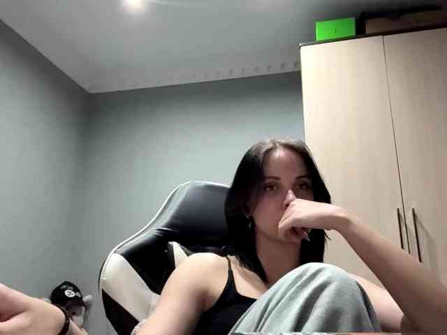 tootightwiththong webcam