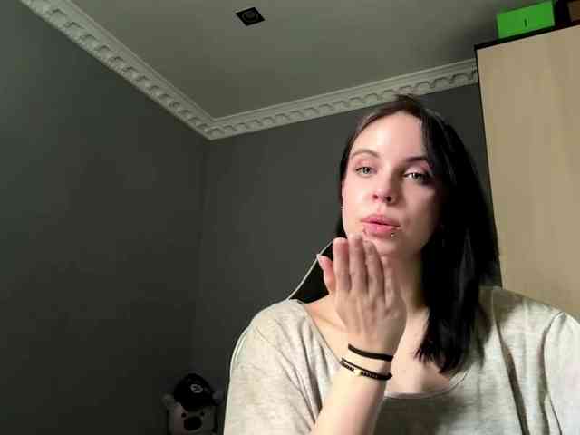 tootightwiththong webcam