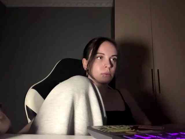 tootightwiththong webcam