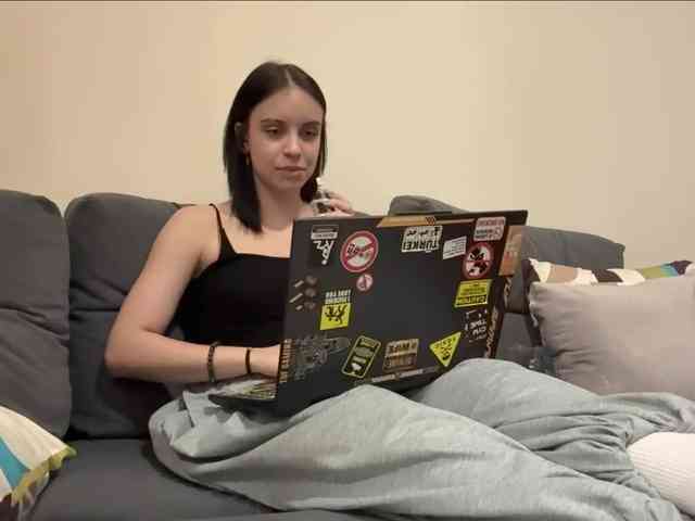 tootightwiththong webcam