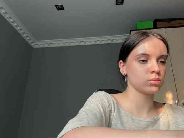 tootightwiththong webcam