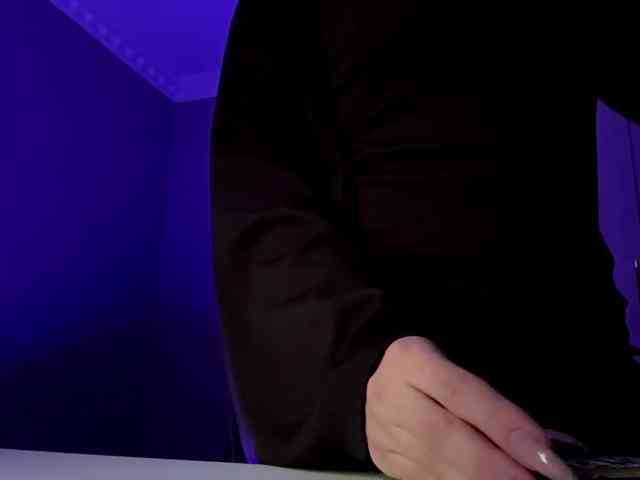 tootightwiththong webcam