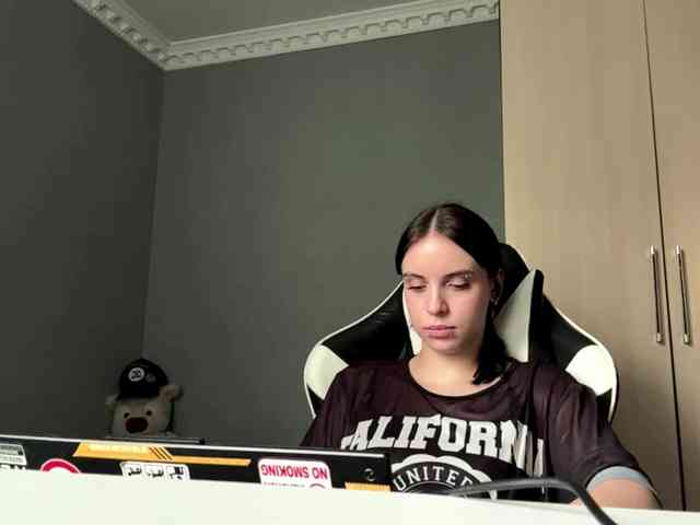 tootightwiththong webcam