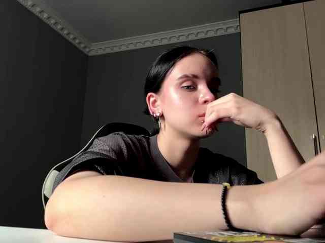 tootightwiththong webcam