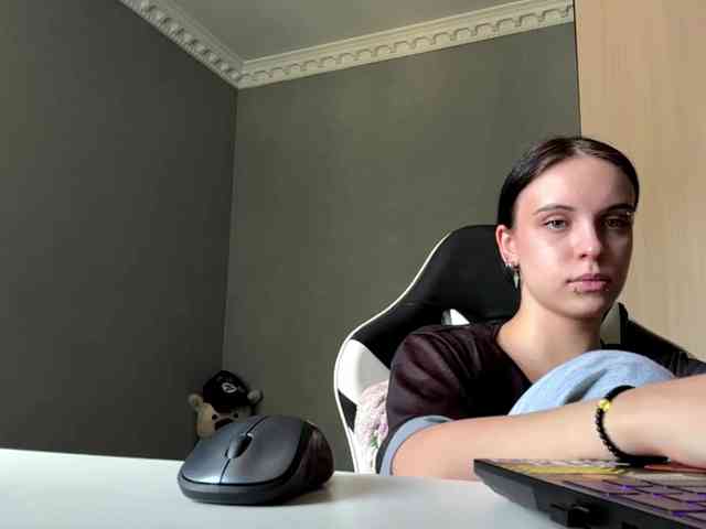 tootightwiththong webcam