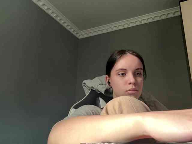 tootightwiththong webcam