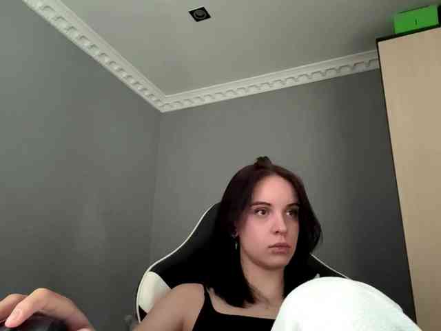 tootightwiththong webcam