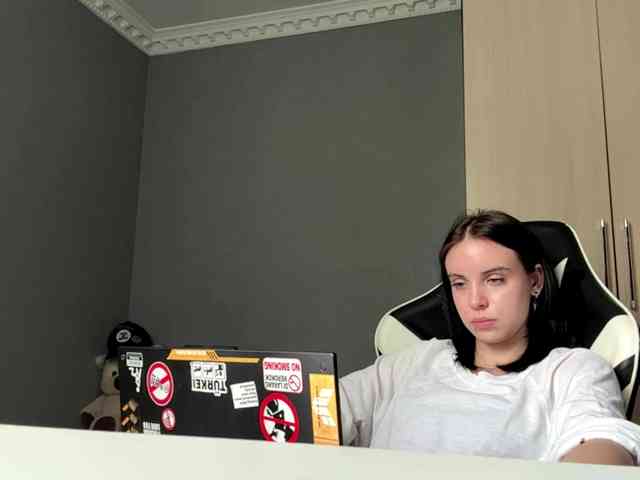 tootightwiththong webcam