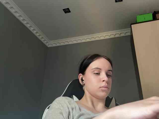 tootightwiththong webcam