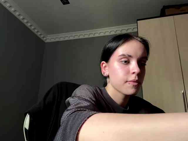 tootightwiththong webcam