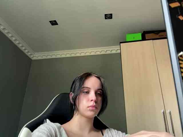 tootightwiththong webcam