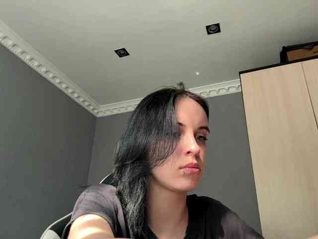 tootightwiththong webcam