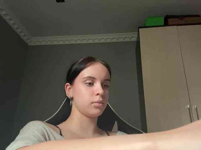 tootightwiththong Sex Cam Show