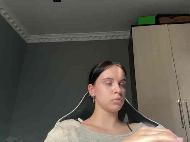 tootightwiththong webcam