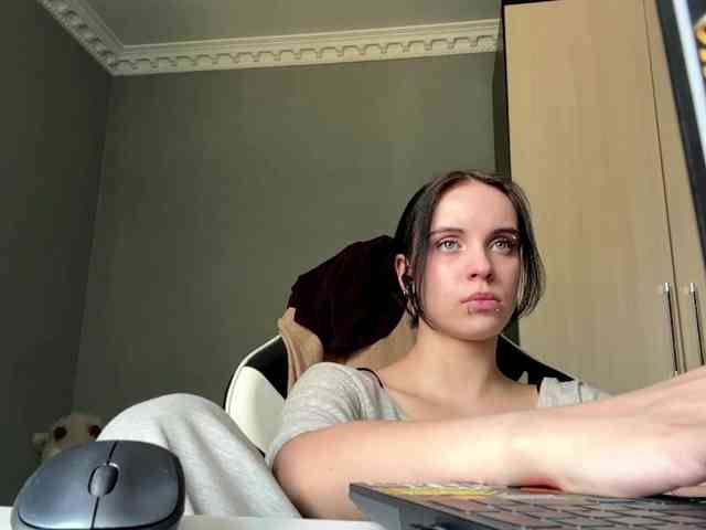 tootightwiththong webcam