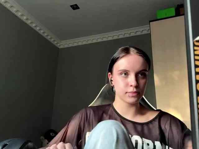 tootightwiththong webcam
