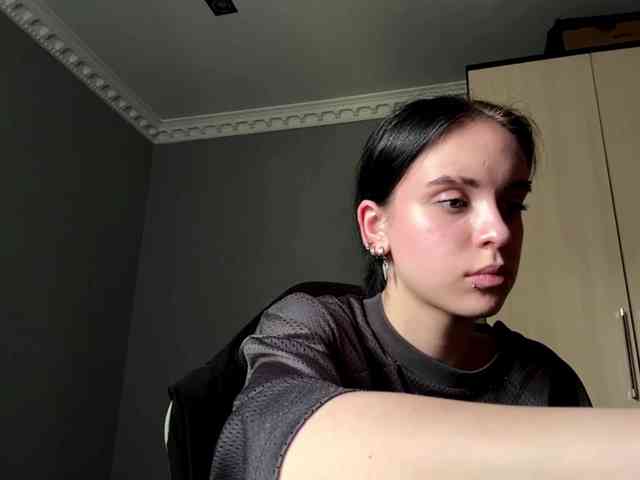tootightwiththong webcam