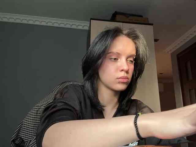 tootightwiththong webcam