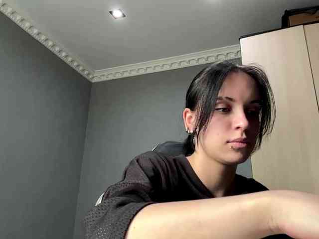 tootightwiththong webcam