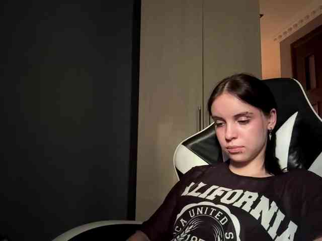 tootightwiththong webcam