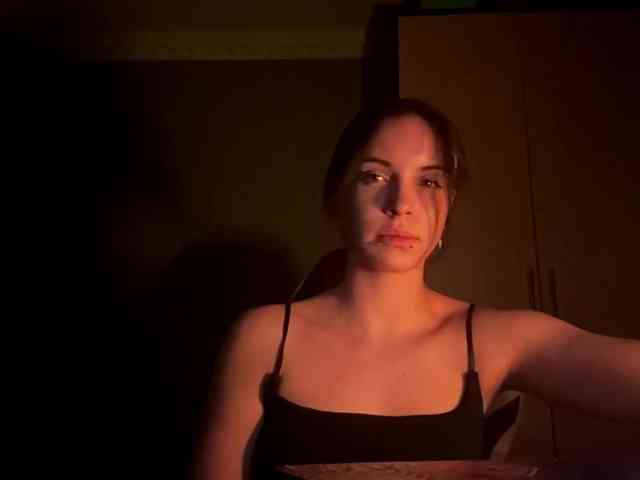 tootightwiththong webcam