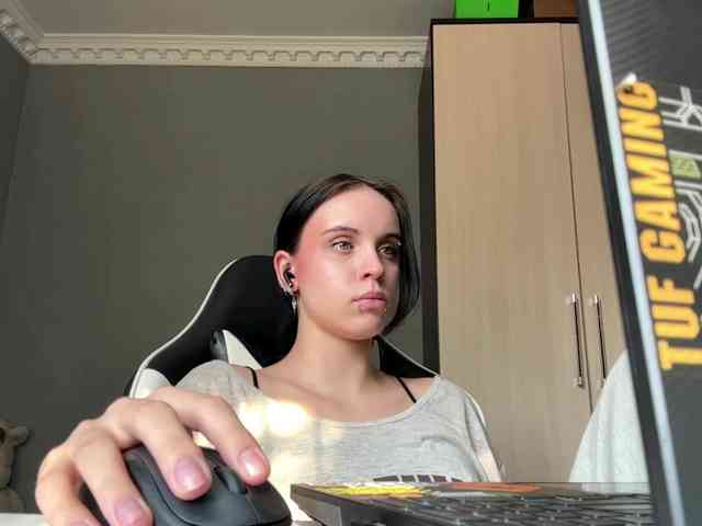 tootightwiththong webcam