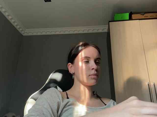 tootightwiththong webcam