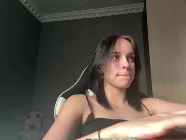 tootightwiththong webcam