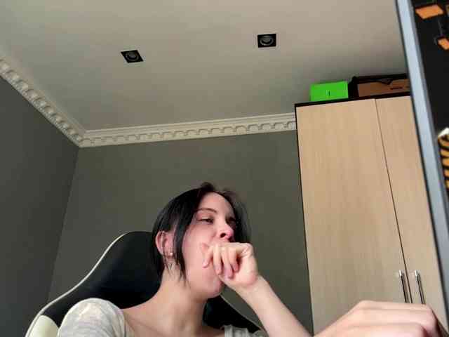 tootightwiththong webcam