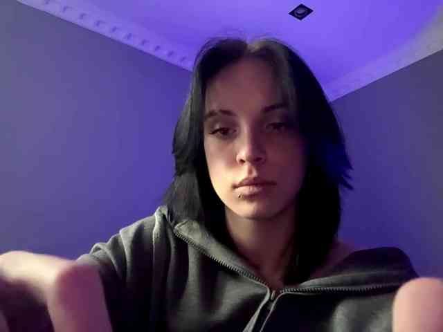 tootightwiththong webcam