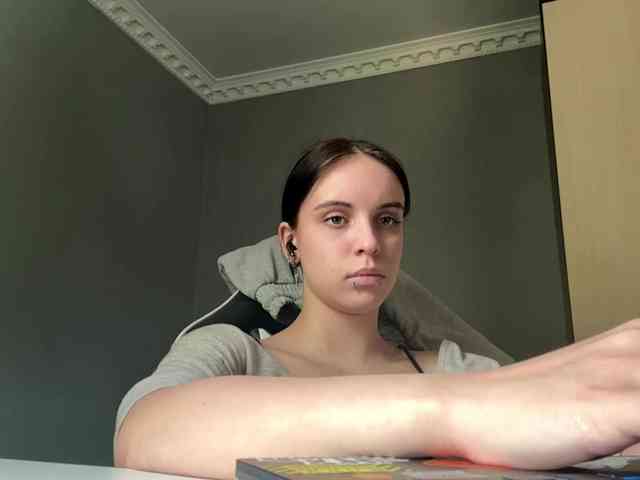 tootightwiththong webcam