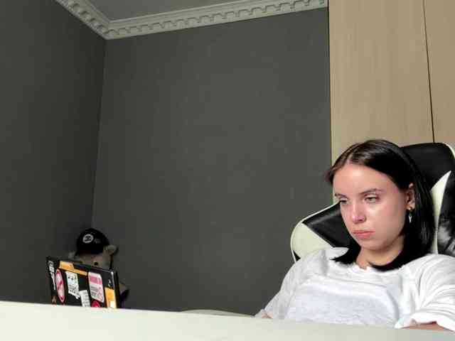 tootightwiththong webcam