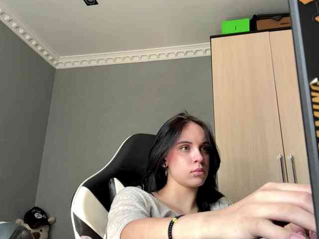 tootightwiththong webcam