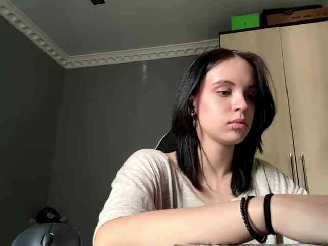tootightwiththong webcam