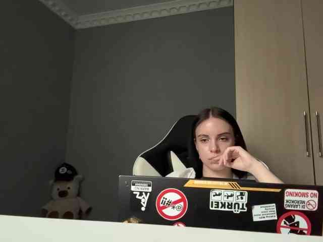 tootightwiththong webcam