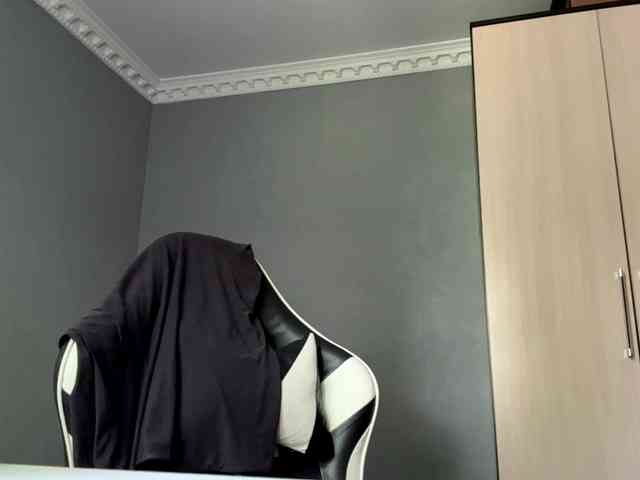 tootightwiththong webcam