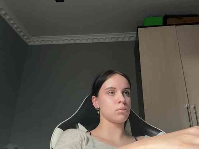 tootightwiththong webcam