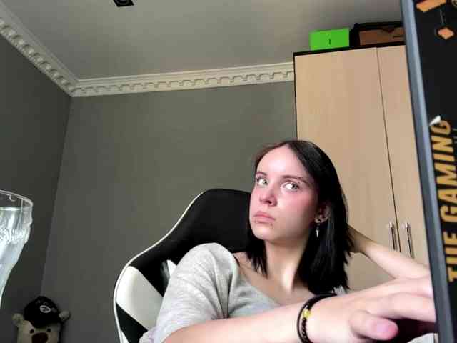 tootightwiththong webcam