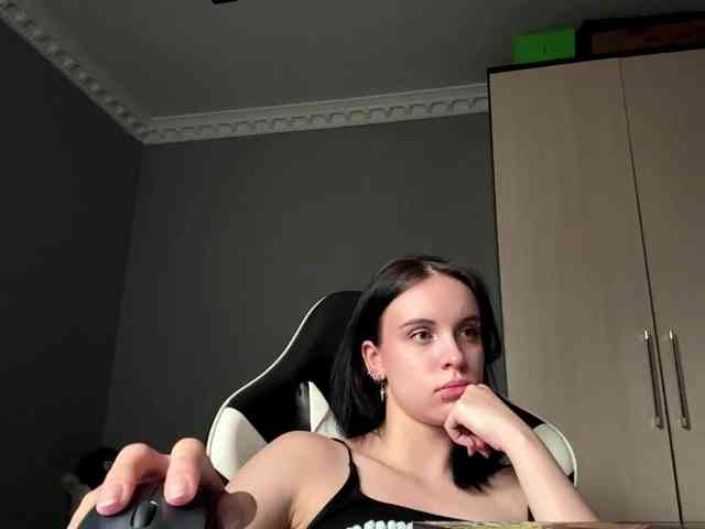 tootightwiththong webcam
