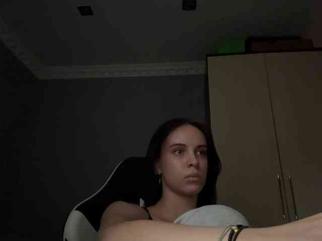 tootightwiththong