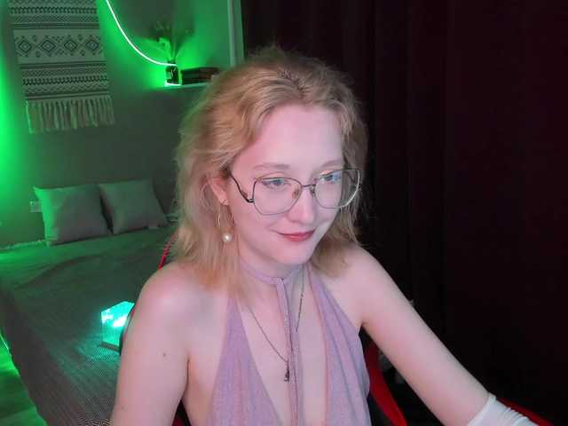 LunaTerry live cam on BongaCams