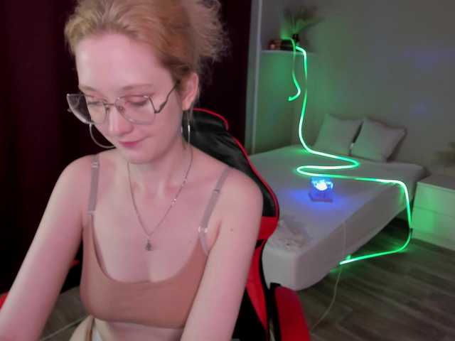 LunaTerry live cam on BongaCams