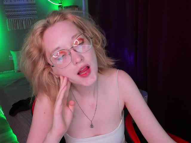 LunaTerry webcam