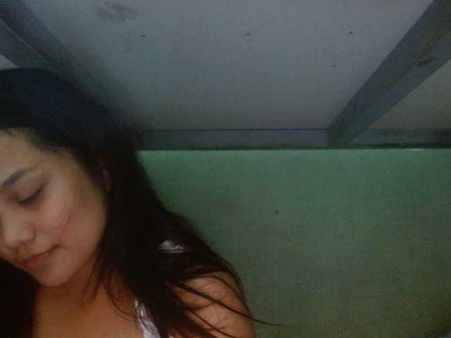 yourbabeaa live cam on BongaCams