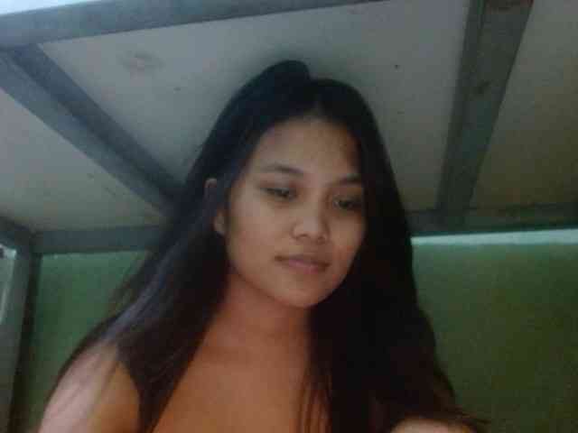 yourbabeaa webcam